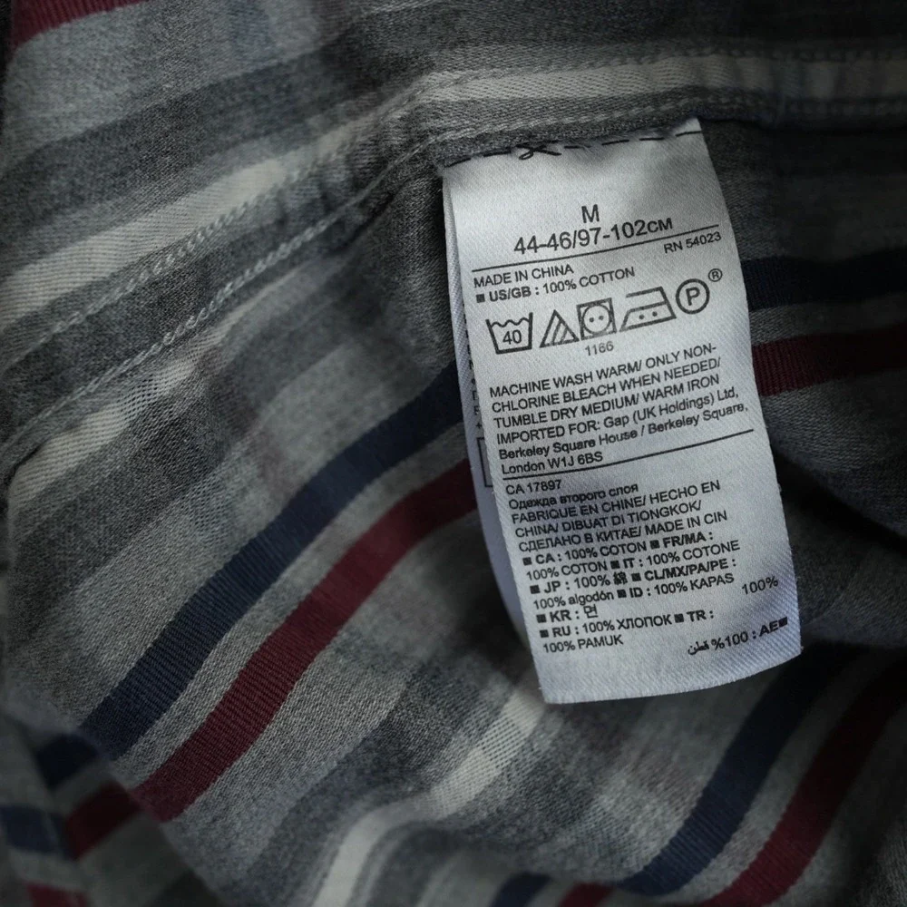 Banana Republic small stain